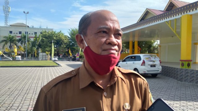 ﻿﻿﻿Kepala Dinas Pendidikan Kabupaten Karimun, Bakri Hasyim. Foto: Khairul S/kepripedia.com