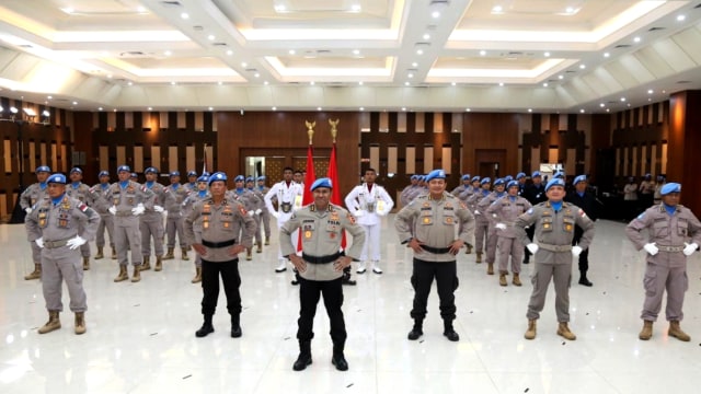 Idham Azis Lepas Satgas Garuda ke Sudan dan Afrika Tengah Untuk Misi PBB (32466)