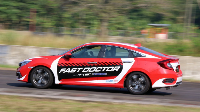 Honda Civic Hatchback RS dan Civic Turbo Jadi Safety Car di Sirkuit Sentul (305)
