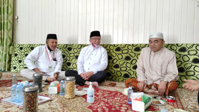 Jelang Pendaftaran Pilgub Kalsel, Denny Indrayana Akan Gelar Salat Hajat (345040)