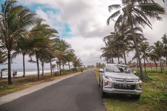 Mitsubishi Triton, Pikap Kabin Ganda Banyak Guna (83309)