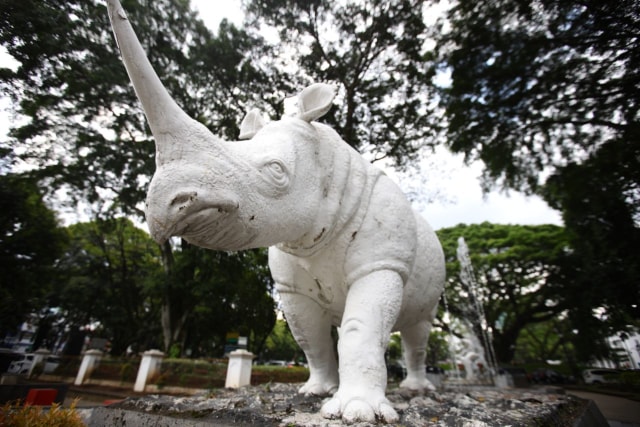 Badak Putih, Sang penunggu Balai Kota Bandung