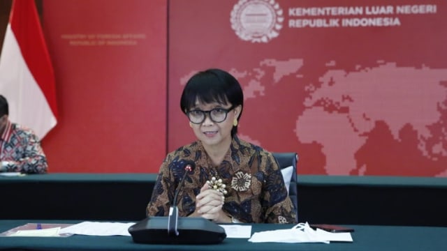 Konferensi pers virtual Menteri Luar Negeri RI Retno Marsudi, Jumat (4/9). Foto: Kemlu RI