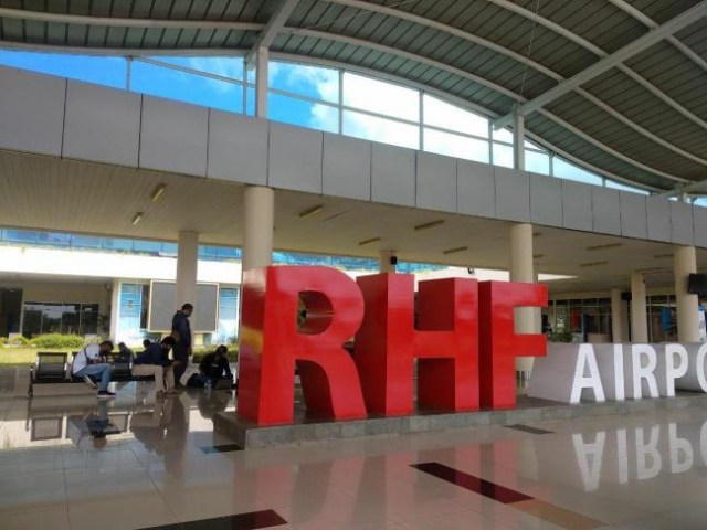 Bandara RHF Tanjungpinang. (Foto: Afriadi/Batamnews)