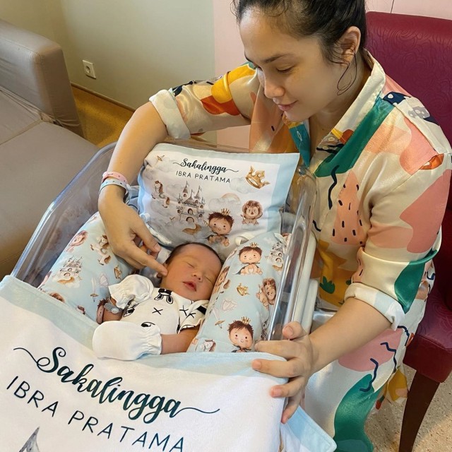 Ussy Sulistiawaty. Foto: Instagram/@ussypratama