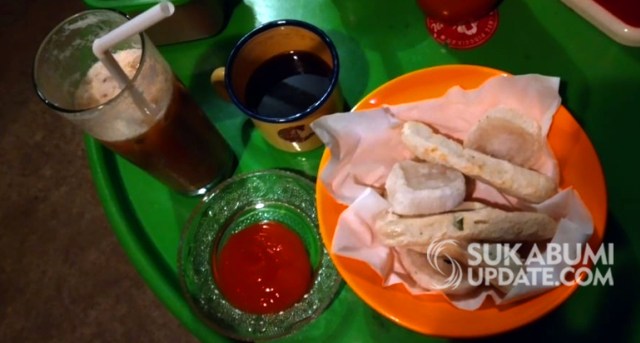 Ngopi di Kedai Sukakopi yang Buka 24 Jam di Sundawenang, Sukabumi (397338)