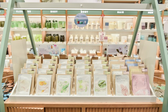 Innisfree Buka Gerai Baru dengan Konsep Keindahan Alam Jeju & Studio Workshop (277828)