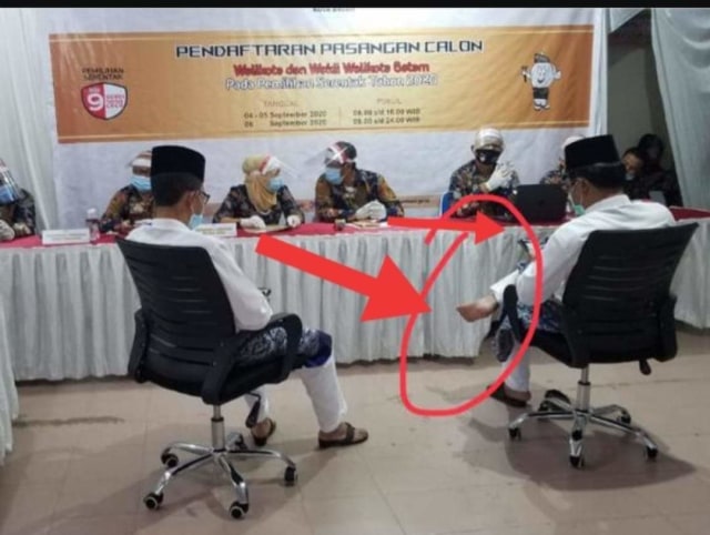 Gaya Duduk dan Sandal  saat Daftar ke KPU Jadi Sorotan 