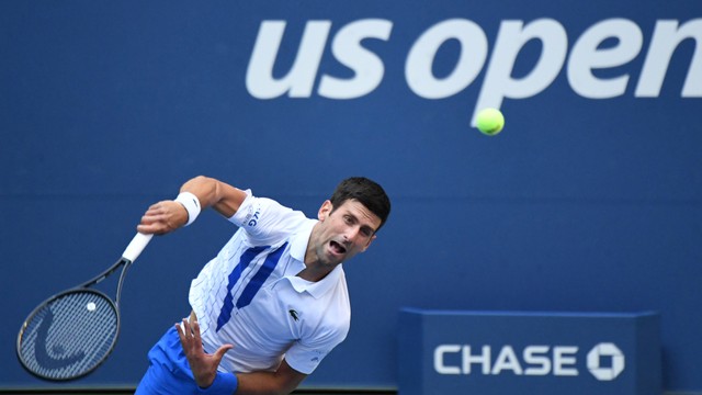 Novak Djokovic pada hari ketujuh turnamen tenis US Open 2020 di USTA Billie Jean King National Tennis Center. Foto: Danielle Parhizkaran/USA TODAY Sports via Reuters