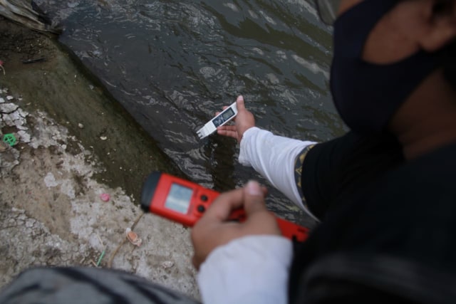 Peneliti Ungkap Hasil Kandungan Mikroplastik di Sungai Brantas (390939)