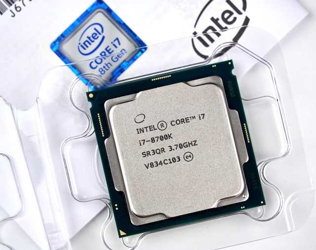 Ilustrasi Intel. Foto: Shutter Stock