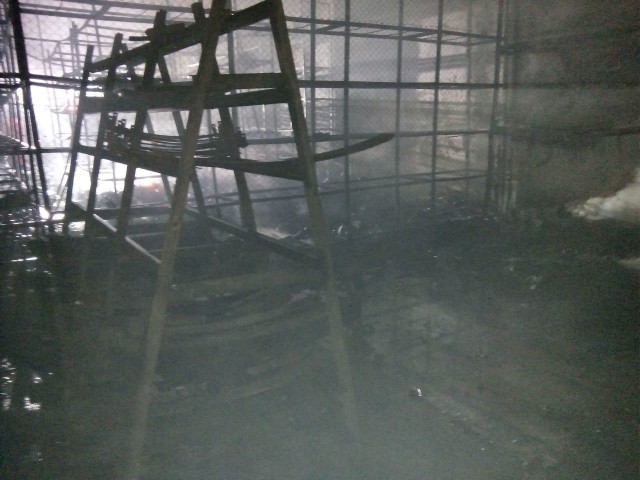 Si Jago Merah Lahap Toko Onderdil di Malang (81222)