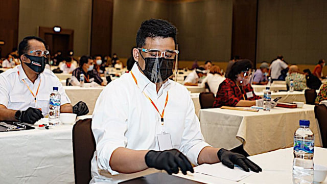 Bobby Nasution saat mengikuti test psikologi di Hotel Santika Medan. Foto: Dok. Istimewa
