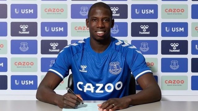 Pemain anyar milik Everton, Abdoulaye Doucoure. Foto: Instagram/@everton