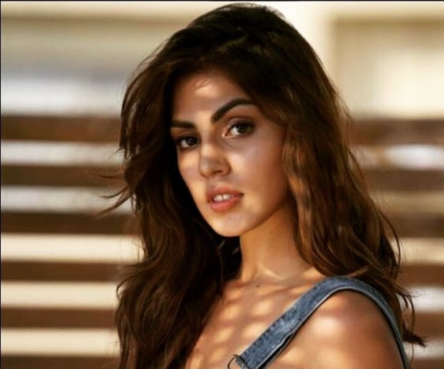 Rhea Chakraborty. Foto: instagram.com/@rhea_chakraborty