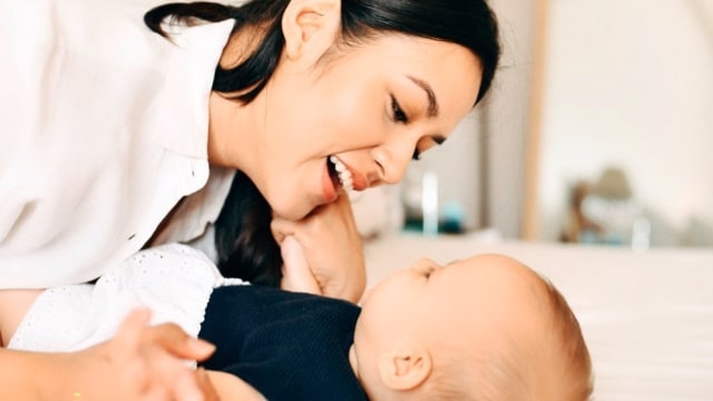 Cerita Raisa soal Mengasuh Anak di Tengah Pandemi Corona (210023)