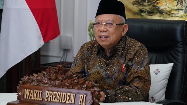 Wakil presiden Ma'ruf Amin berikan sambutan dalam acara simposium nasional studi relasi lintas agama berparadigma (SIGMA). Foto: KIP