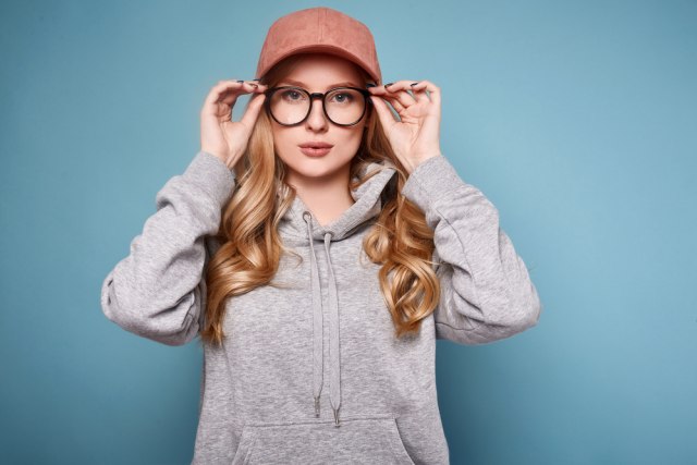 Tampil Santai saat Pandemi, 9 Fashion Item ini Bisa Anda Coba! (1037966)