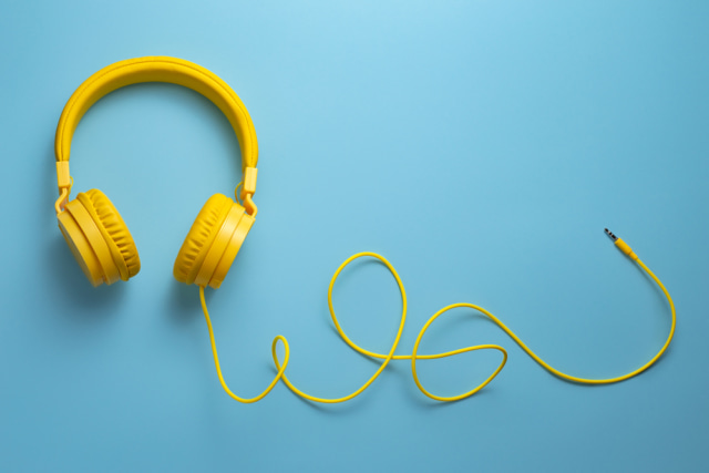 Ilustrasi headphone. Foto: Shutterstock