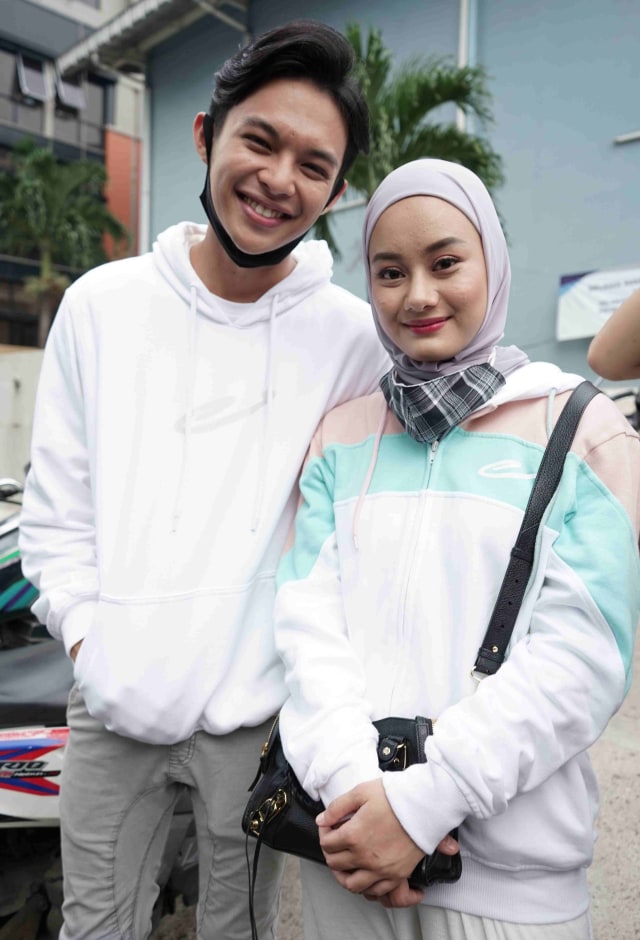 Pasangan artis Dinda Hauw dan Rey Mbayang saat ditemui di kawasan Tendean, Jakarta, Kamis, (10/9/2020). Foto: Ronny