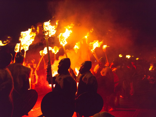 Telanjang hingga Bakar Kapal, Ini 5 Festival Paling Unik di Dunia (19248)