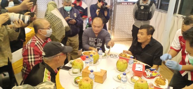 Kapolda Jateng: ‘MakanKu’ Jadi Menu Alternatif Polisi yang Terpapar COVID-19 (1612523)