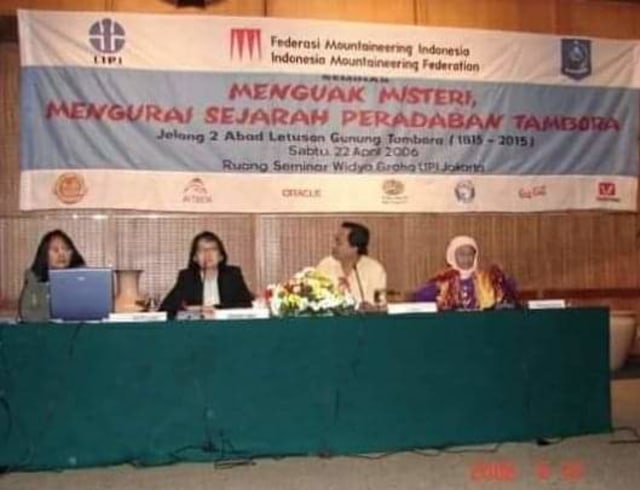 'Majestic Tambora' Mengangkat Kembali Kemasyhuran Volcano Indonesia (856952)