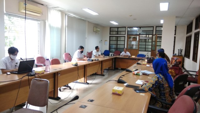 Kepala Pusat Survei Geologi saat memimpin audiensi