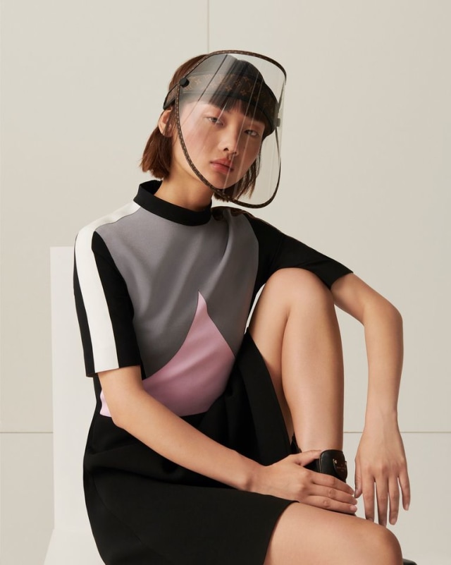 Louis Vuitton Segera Jual Face Shield Mewah, Dijual Seharga Rp 14 Jutaan. Foto: dok. Louis Vuitton