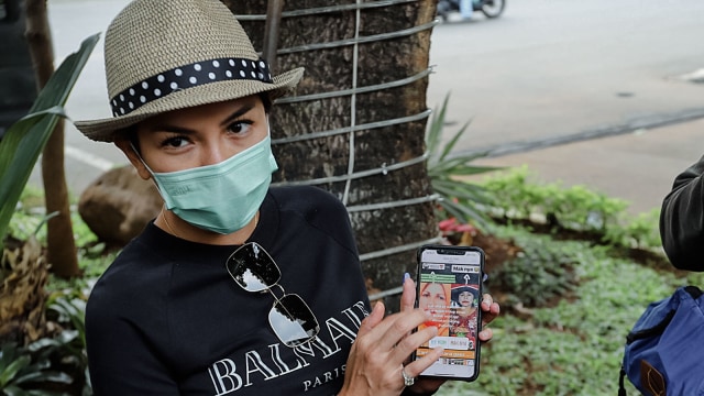 Nikita Mirzani Bocorkan Isi Postingan Indra Tarigan yang Menghina Anaknya (816576)