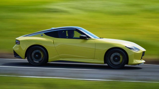 Foto: Inilah Wujud Nissan Z Proto Bergaya Retro Modern (137198)