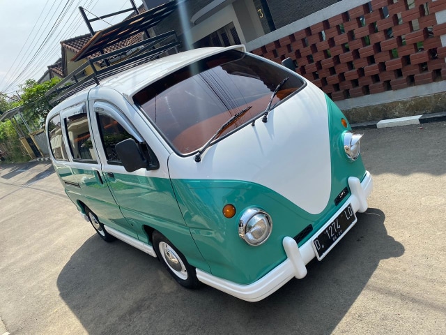 Foto: Kerennya Tampilan Daihatsu Espass yang Disulap Jadi VW Kombi (154719)