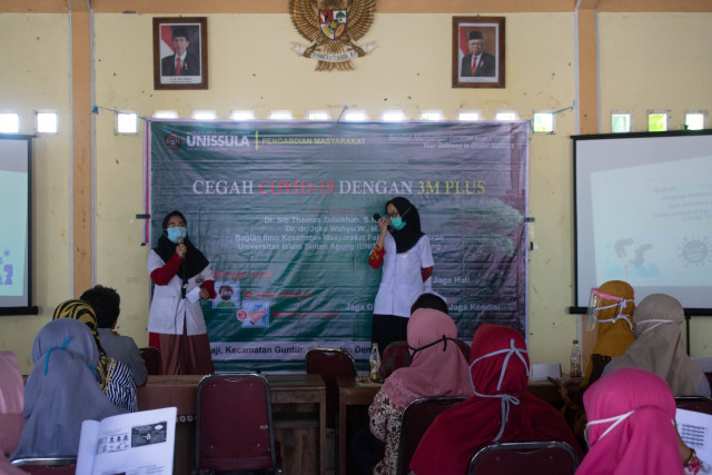 Dokter Muda Unissula Sosialisasi Pencegahan Covid di Desa Binaan (2357)