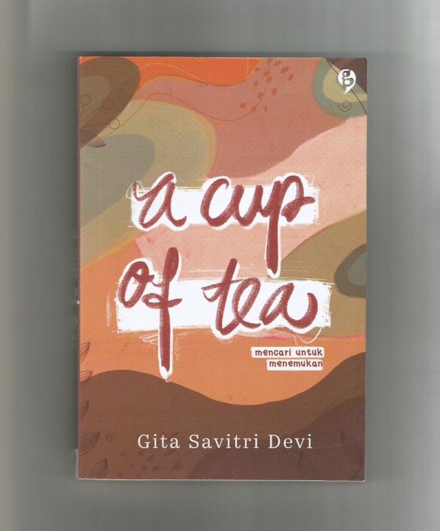 Buku a cup of tea dengan tampilan simple dan natural namun kaya makna.
