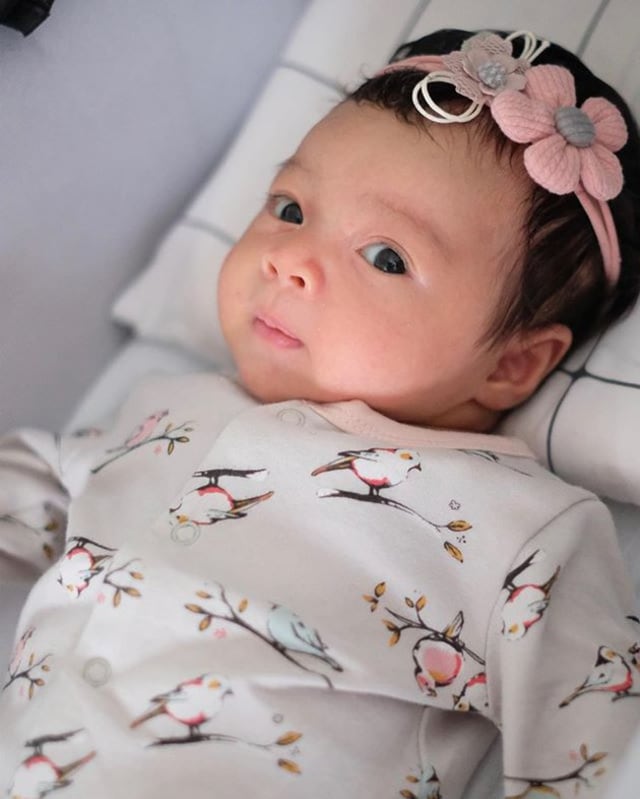 5 Potret Baby Cara Rose, Putri Rianti Cartwright yang Menggemaskan (1034359)
