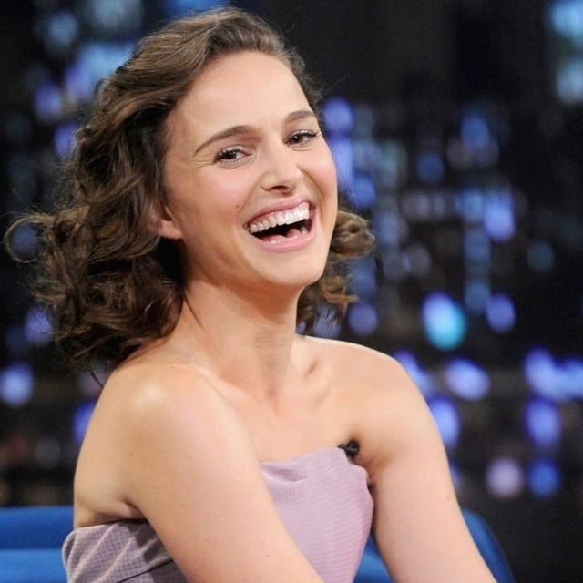 5 Pesona Natalie Portman, Sosok Wanita yang Jadi Idaman Ariel NOAH (253705)