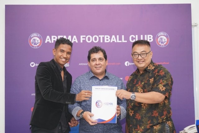 Carlos Oliveira Resmi Jadi Pelatih Arema FC (629382)