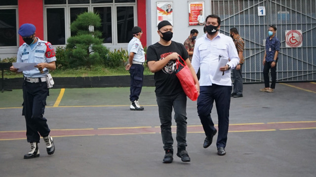 Vicky Prasetyo Bebas dari Penjara: Semua Atas Takdir Allah SWT (321489)