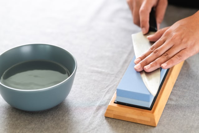 Enggak Ribet, Ini 6 Tips Merawat Pisau agar Tetap Tajam (77240)