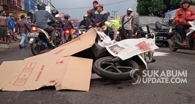 Pemotor Tewas Terlindas Kendaraan Berat di Cicurug, Sukabumi (51478)