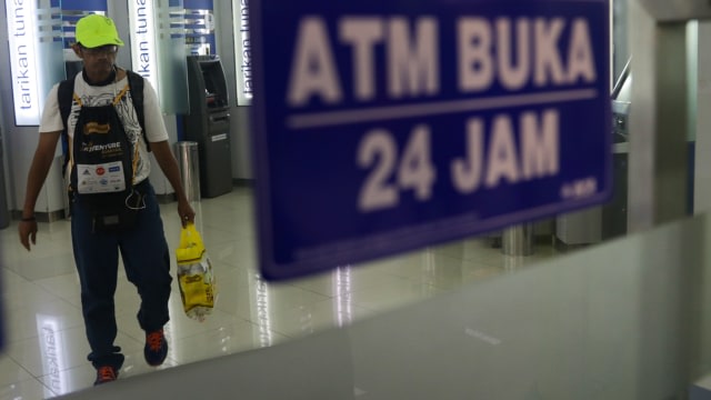 ATM BCA (Ilustrasi) (Foto: Fanny Kusumawardhani/kumparan)