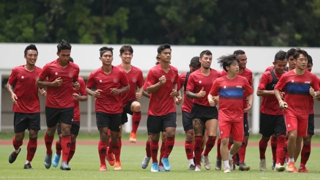 Sandy Walsh: Banyak Pesepak Bola Indonesia yang Layak Bermain Eropa (9085)