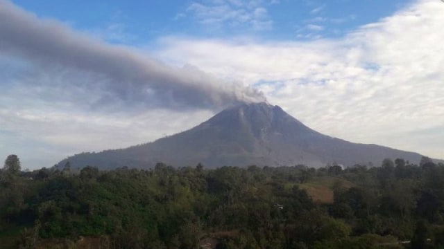 Gunung berapi Sinabung. Foto: ANTARA/HO