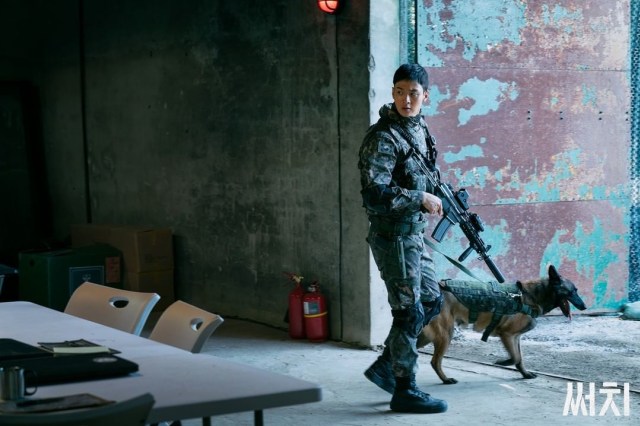 Jadi Tentara di Drama Korea 'Search', Jang Dong Yoon ...
