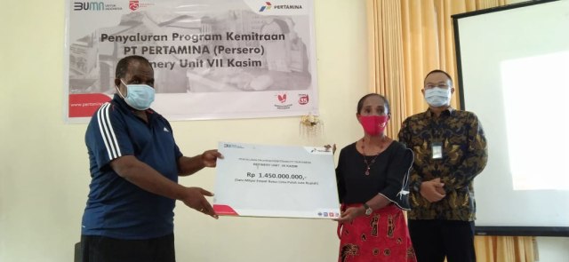 Pertamina Salurkan Program Kemitraan Rp 1,45 Miliar di Sorong (46474)