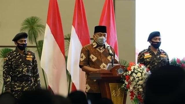 Gubernur Sulawesi Utara, Olly Dondokambey saat membawakan sambutan pada pembukaan Konferensi Besar Gerakan Pemuda (GP) Ansor XXIII di Minahasa, Jumat (18/9)