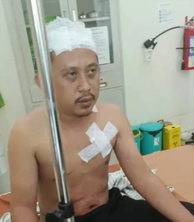 Dibegal Penumpangnya, Sopir Taksi Online di Palembang Lompat dari Mobil (123887)