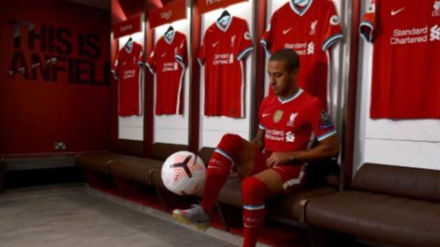 Debut Thiago Alcantara Bersama Liverpool: Blunder Penalti, tapi Klopp Puas (14854)
