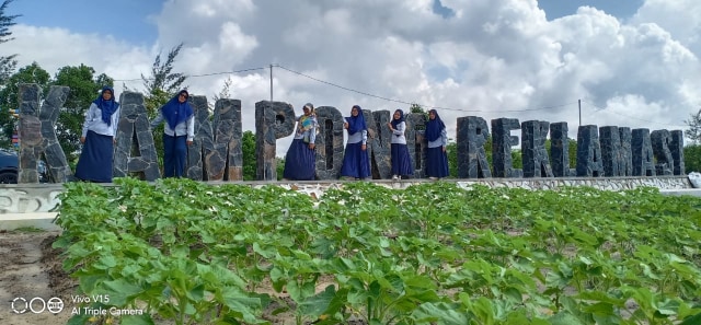 Kampung reklamasi jadi alternarif kawasan agrowisata di Belitung Timur.