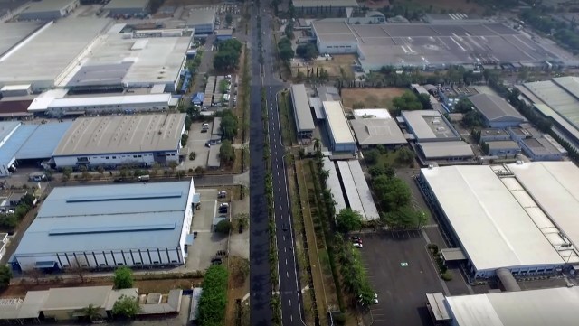 Pabrik Epson di Cikarang. Foto: kumparan